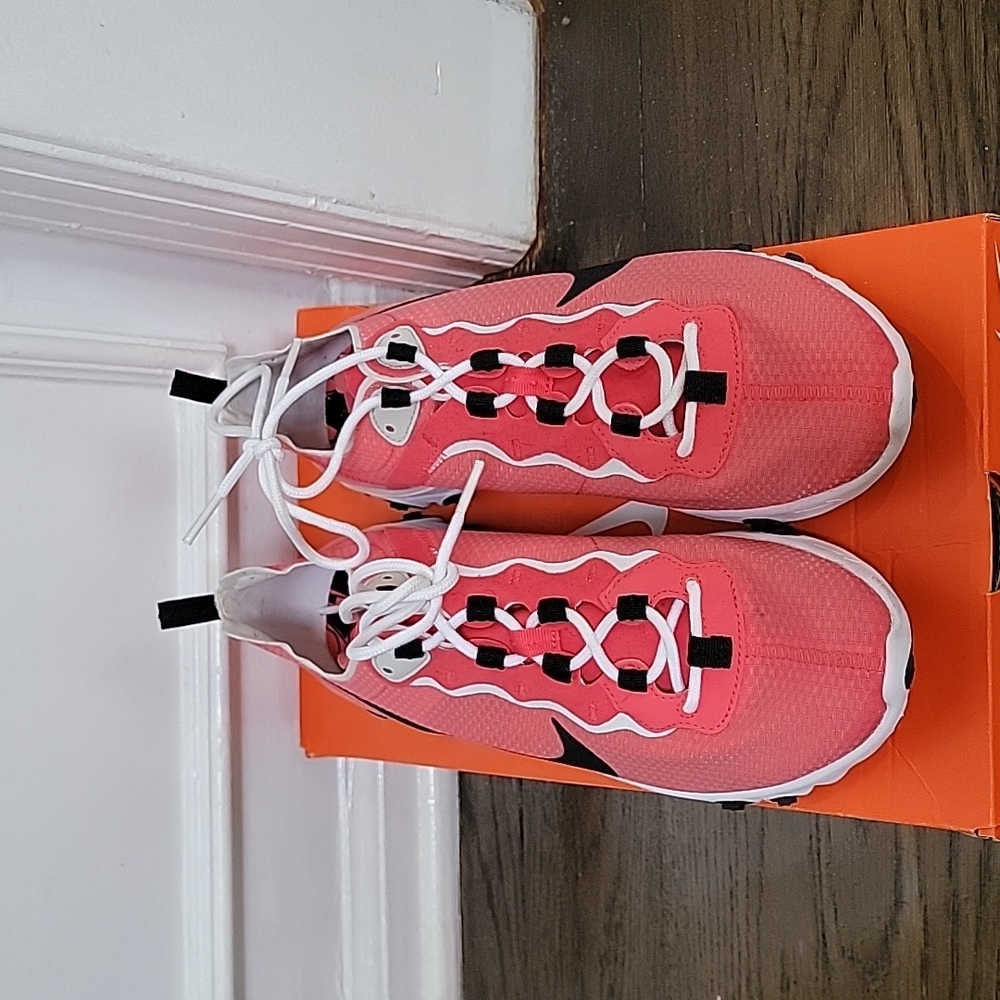 Nike React - image 1